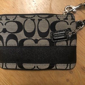Gorgeous, Coach signature wristlet ❤️